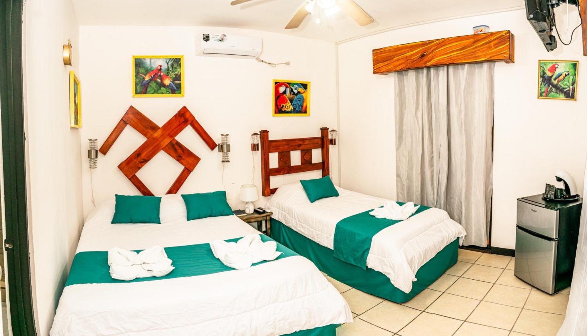 Casa Valentina - Ocean, Nature, Relax, Central Quepos Luaran gambar